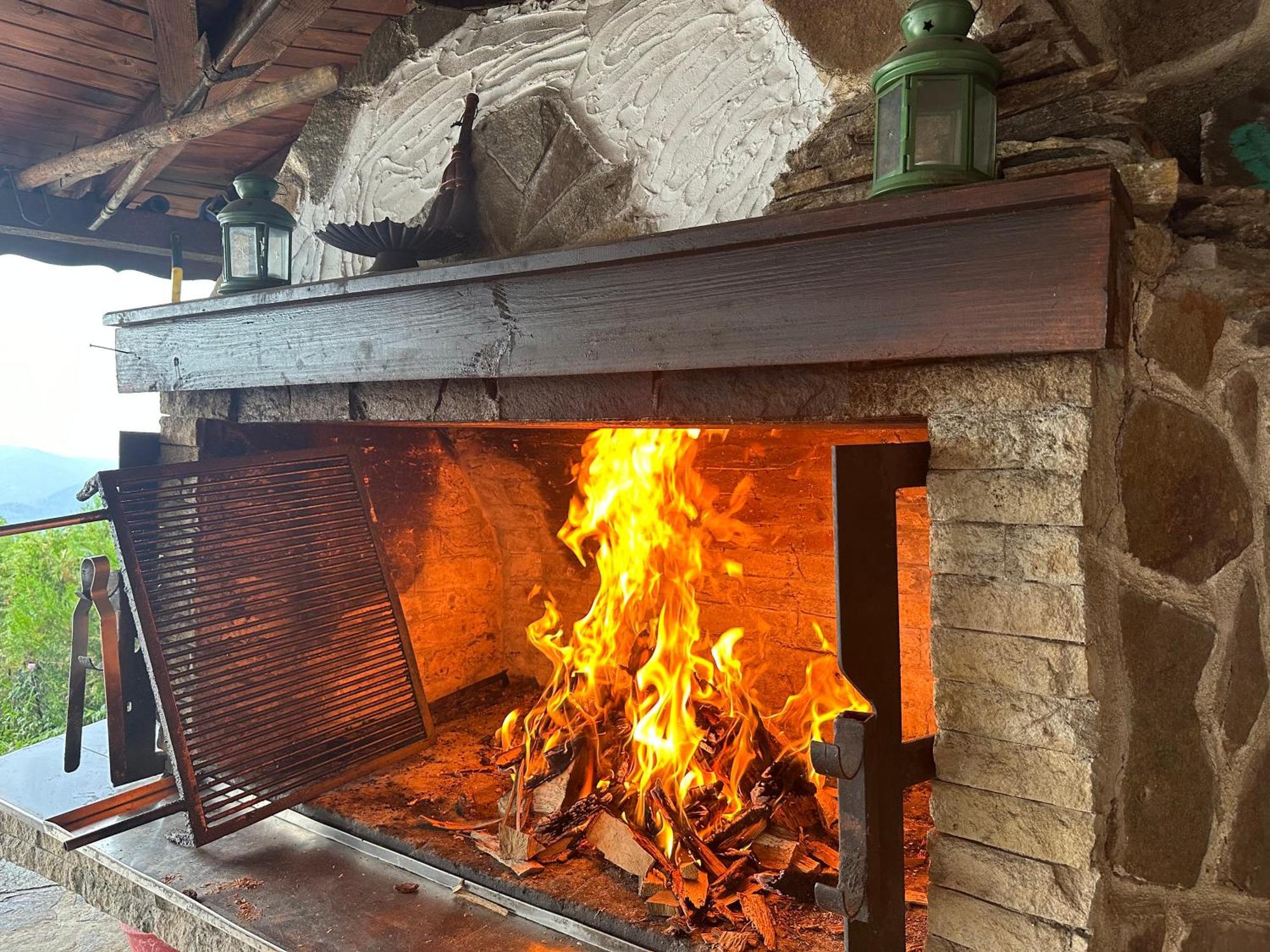 Hotel Karadzhovata Kashta Zlatograd Esterno foto