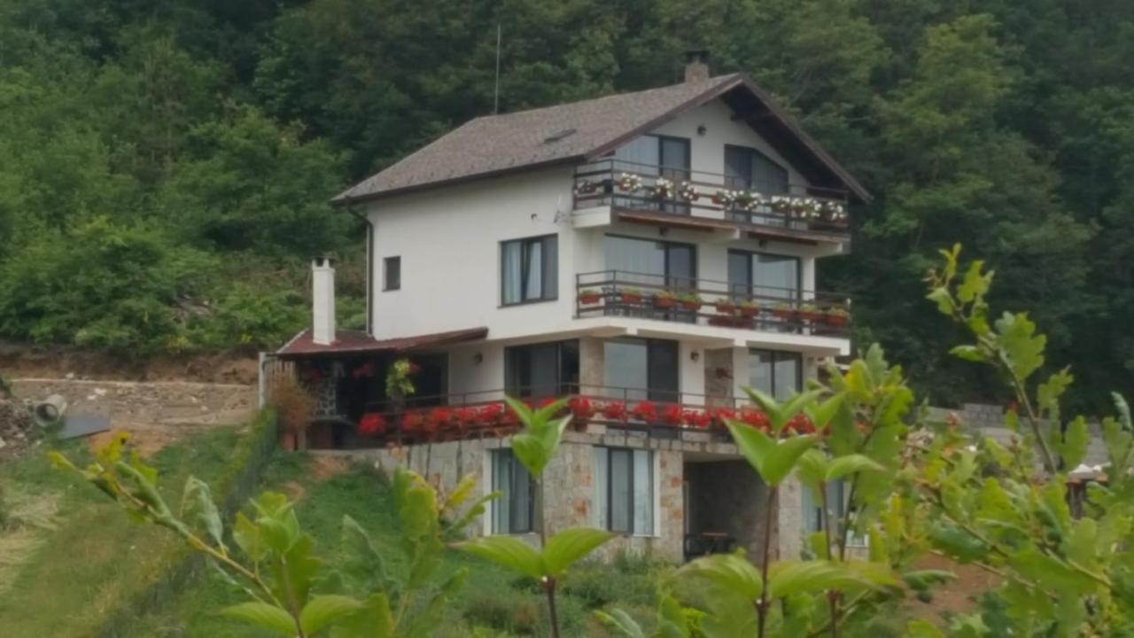 Hotel Karadzhovata Kashta Zlatograd Esterno foto