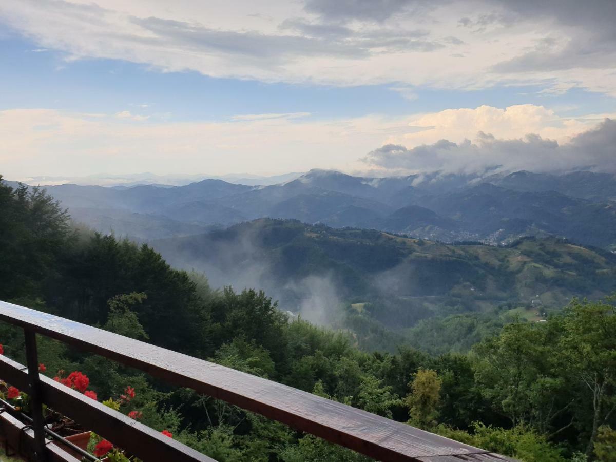 Hotel Karadzhovata Kashta Zlatograd Esterno foto